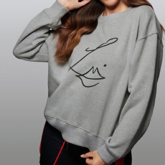 Lisa Eldridge Tops - Lisa Eldridge Grey Logo Oversized Sweatshirt size XL